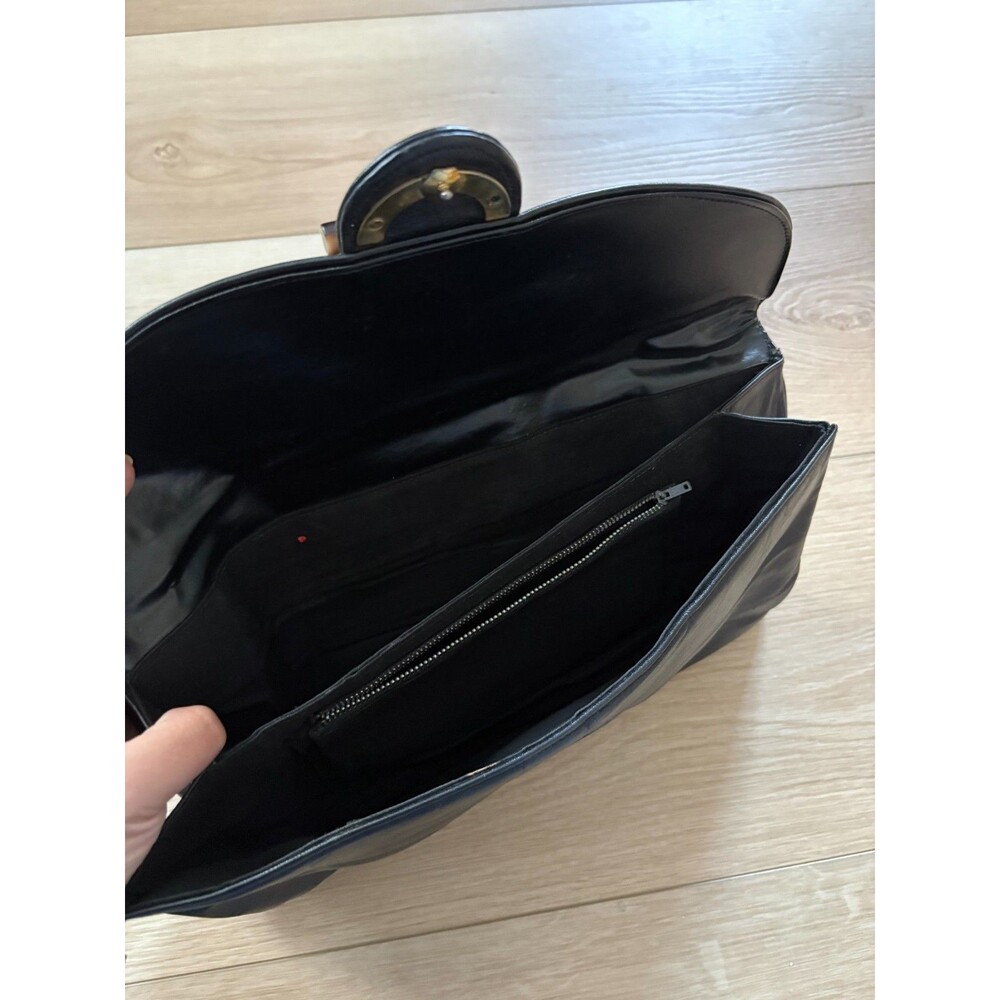 Vintage Black Leather Clutch Shoulder Bag Gold Tone Metal Clasp Flap Style - Picture 4 of 7